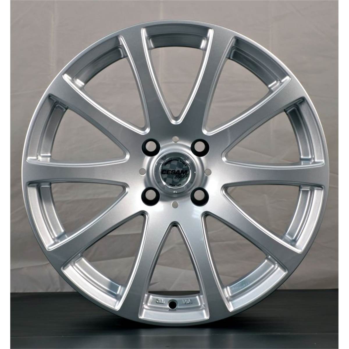 Jante Cesam Sport Gtr Sport Silver 15 Pouces 4 X 108 Et25