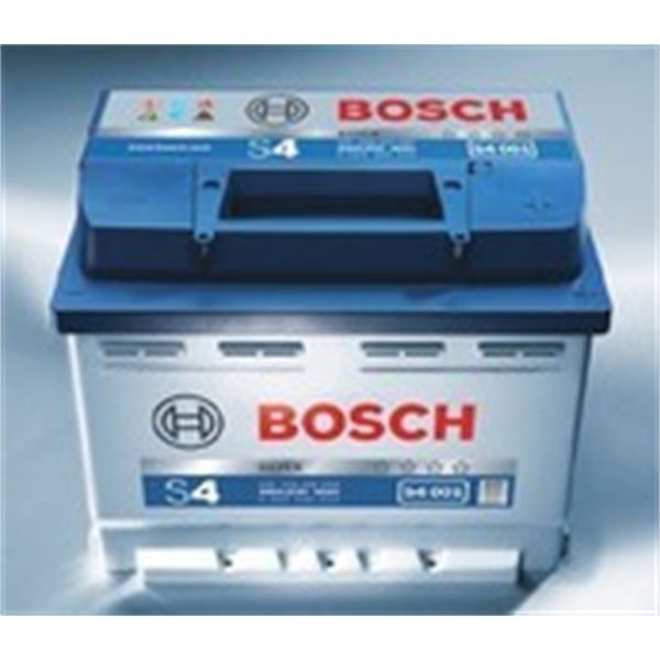 Batterie voiture Bosch S4-020 - 45Ah / 330A - 12V - Feu Vert