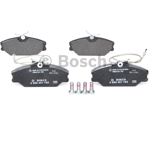 4 plaquettes de frein avant Bosch BP613