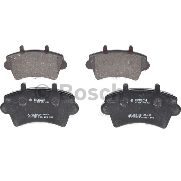 4 plaquettes de frein avant Bosch BP343