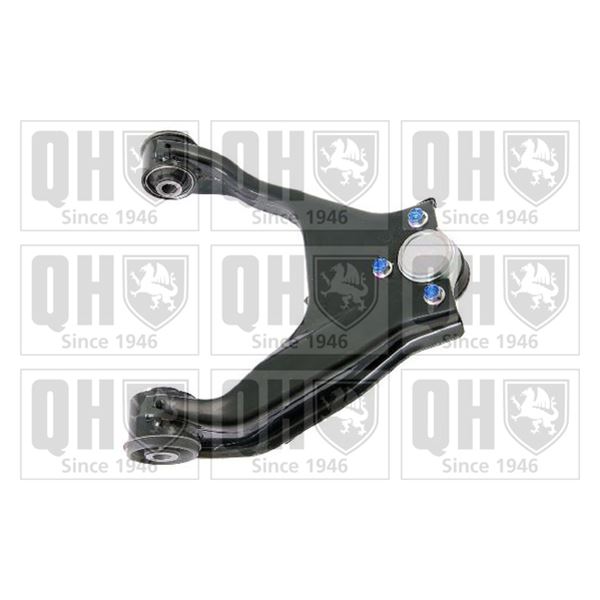 1 triangle de suspension droit Quinton Hazell QSA2716S