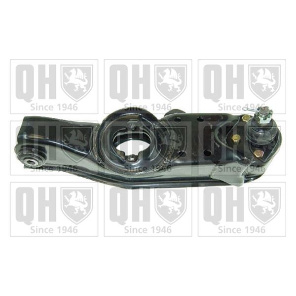 1 triangle de suspension droit Quinton Hazell QSA2720S