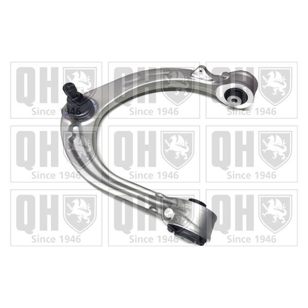 1 triangle de suspension droit Quinton Hazell QSA2827S