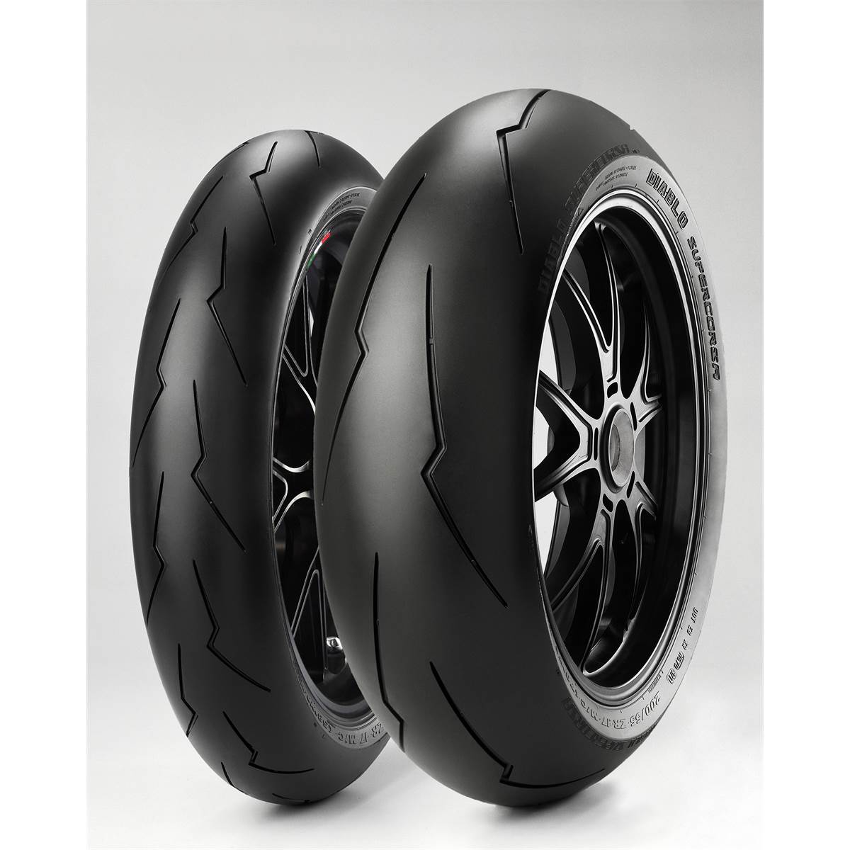 Pneu Moto Pirelli 180/55r17 73w Diablo Supercorsa V2 Tl Arrière