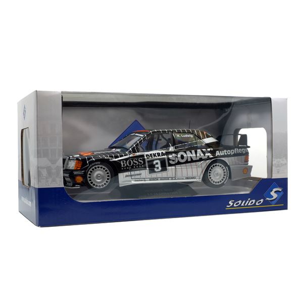 VOITURE 1/18 MERCEDES 190E