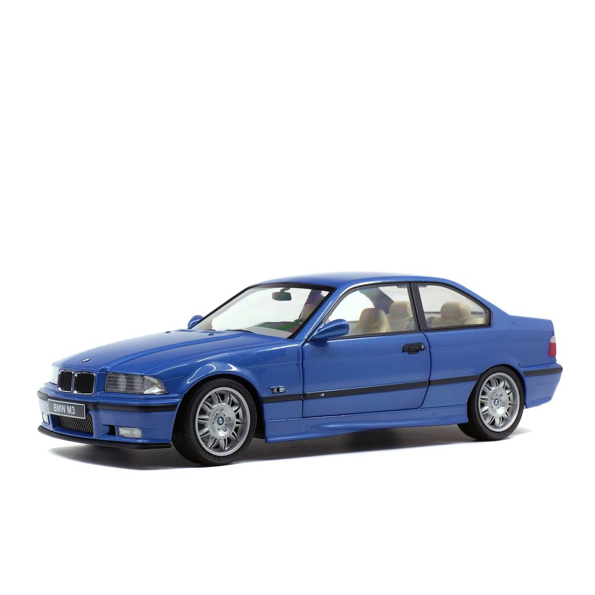 Voiture 1/18 Bmw E36 Coupe M3