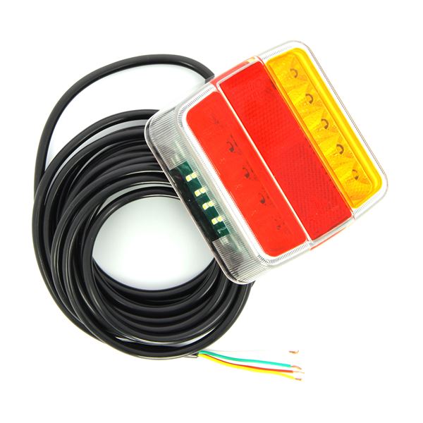 2 FEUX LEDS 4 FONCTIONS AVEC FAISCEAU FEU VERT