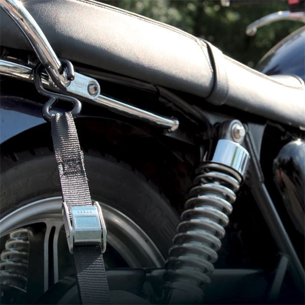 2 SANGLES MOTO AVEC CROCHETS 2M FEU VERT