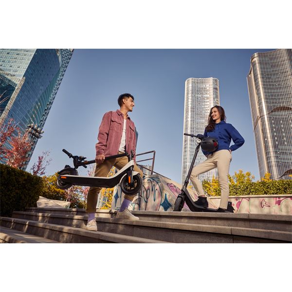 Trottinette électrique KQi2PRO grise Niu