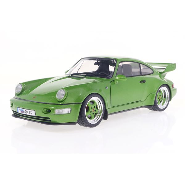 Voiture 1/18 ème Porsche Carrera vert 1990