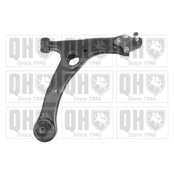 1 triangle de suspension droit Quinton Hazell QSA2299S