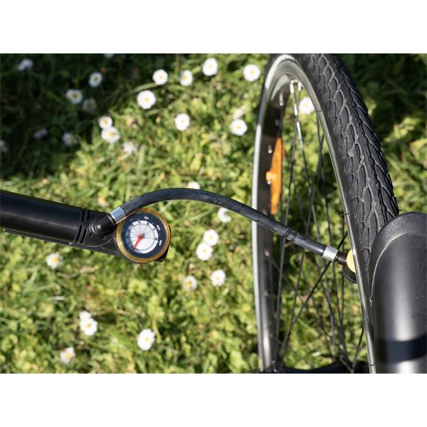 Mini pompe pour vélo à main ou pied MICHELIN